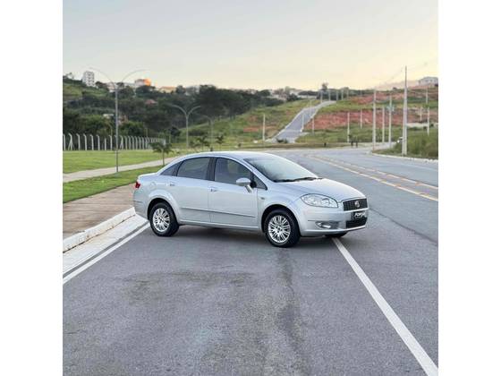 FIAT LINEA 1.8 ESSENCE 16V FLEX 4P MANUAL